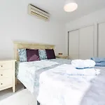 Casa Con Jardin Privado Vakantiehuis Mijas