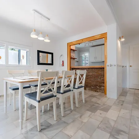 بيت للعطل Casa Con Jardin Privado ميخاس