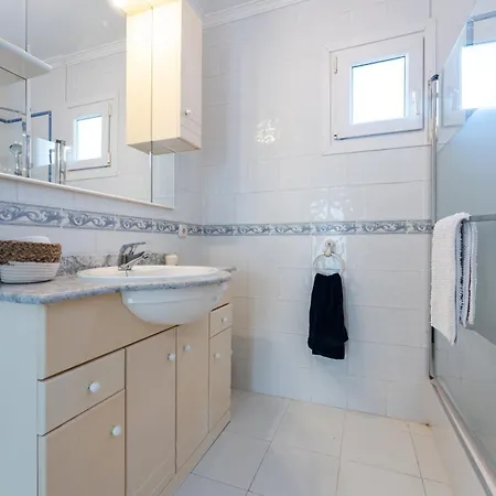 بيت للعطل Casa Con Jardin Privado