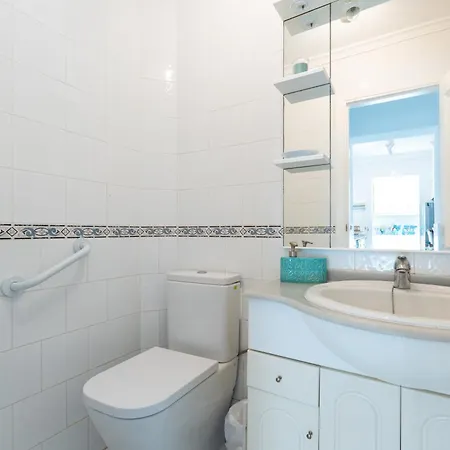 Casa Con Jardin Privado بيت للعطل ميخاس