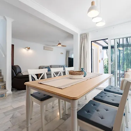 Casa Con Jardin Privado بيت للعطل