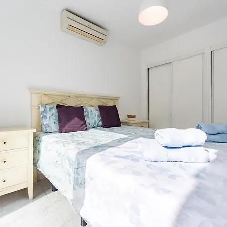 Casa Con Jardin Privado بيت للعطل ميخاس